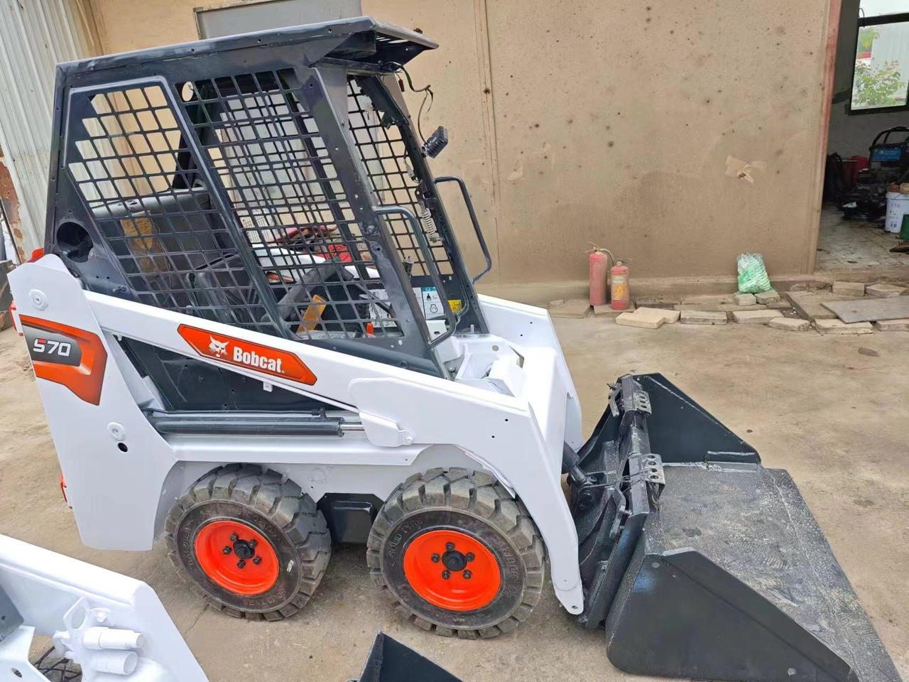 BOBCAT used bobcat s70 hotsale high quality - Minicargadora: foto 2 BOBCAT used bobcat s70 hotsale high quality - Minicargadora: foto 2