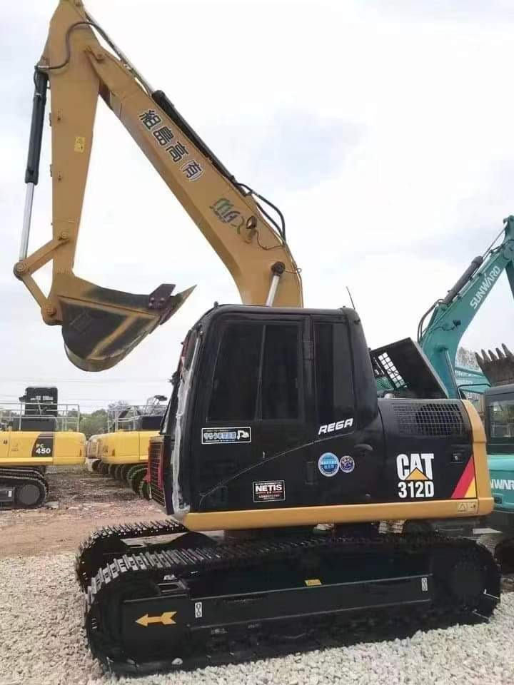 EXCAVATOR Caterpillar CAT312D Small and Medium-sized Original 12Ton Used Excavator CAT312D Sold Well - Excavadora: foto 1 EXCAVATOR Caterpillar CAT312D Small and Medium-sized Original 12Ton Used Excavator CAT312D Sold Well - Excavadora: foto 1