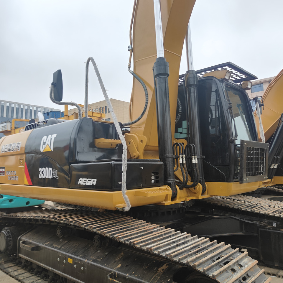 EXCAVATOR Used 30tons Large Caterpillar Excavator 330D2L for Sale Used Excavator in Fine Condition and Low Price Hot Sale - Maquinaria de construcción: foto 1 EXCAVATOR Used 30tons Large Caterpillar Excavator 330D2L for Sale Used Excavator in Fine Condition and Low Price Hot Sale - Maquinaria de construcción: foto 1