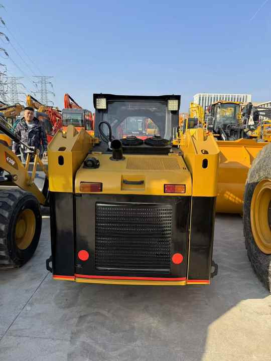 Second Hand Cheap Caterpillar CAT246D with Perfect Function Mini Skid Steers Used Cat246c 246D Backhoe Loader on Sale - Minicargadora: foto 5 Second Hand Cheap Caterpillar CAT246D with Perfect Function Mini Skid Steers Used Cat246c 246D Backhoe Loader on Sale - Minicargadora: foto 5