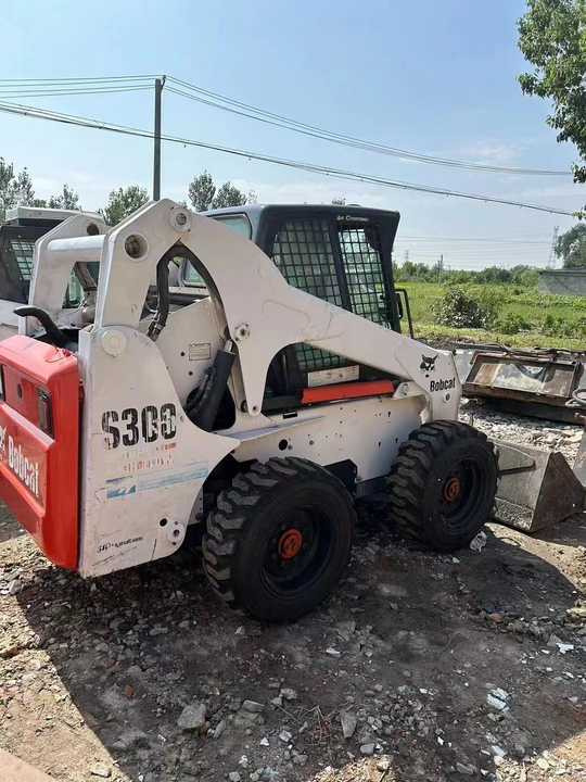 Used Bob Cat Bob Cat S300 Used Skid Steer Wheel Loader Multifunctional Track Loaders Bobcat - Minicargadora: foto 3 Used Bob Cat Bob Cat S300 Used Skid Steer Wheel Loader Multifunctional Track Loaders Bobcat - Minicargadora: foto 3