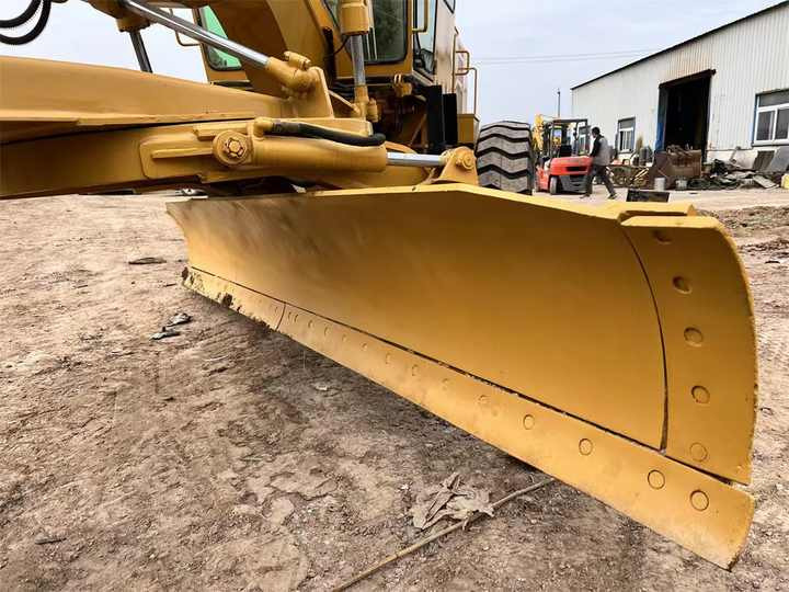 Used CAT 140H Motor Grader From Japan with Excellent Performance Caterpillar 140h in Good Condition for Sale - Excavadora: foto 4 Used CAT 140H Motor Grader From Japan with Excellent Performance Caterpillar 140h in Good Condition for Sale - Excavadora: foto 4