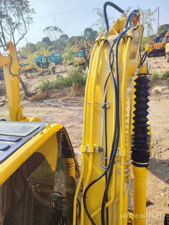 Used Japan Original PC120-8 in Good Condition PC120-8 Komatsu in Good Quality - Excavadora de cadenas: foto 5 Used Japan Original PC120-8 in Good Condition PC120-8 Komatsu in Good Quality - Excavadora de cadenas: foto 5