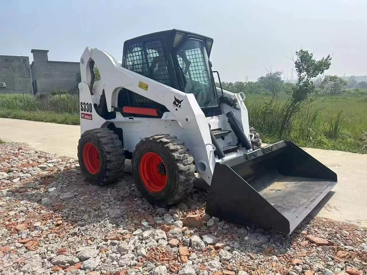 BOBCAT S330 - Minicargadora: foto 4 BOBCAT S330 - Minicargadora: foto 4