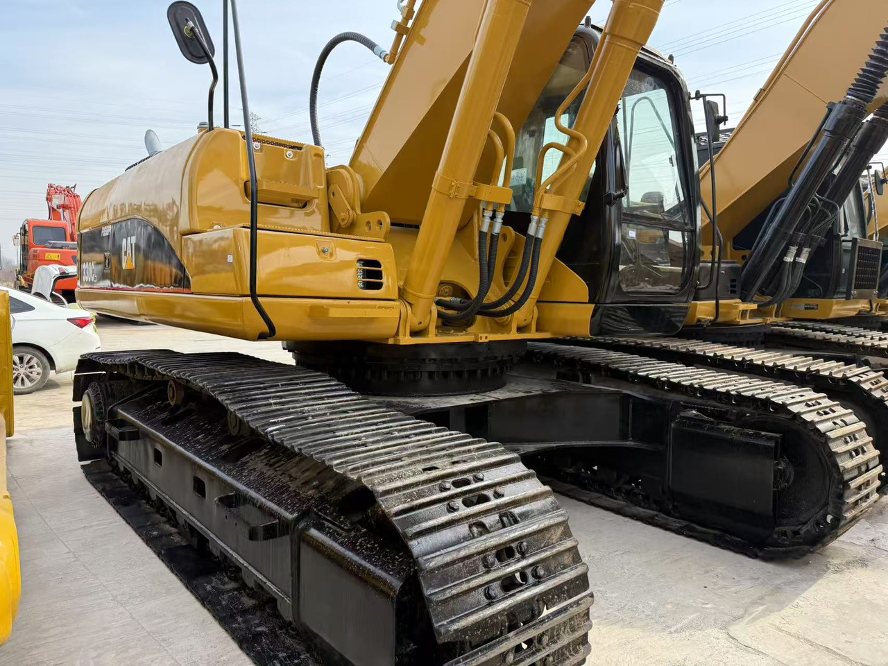 CATERPILLAR 330C - Excavadora de cadenas: foto 2 CATERPILLAR 330C - Excavadora de cadenas: foto 2