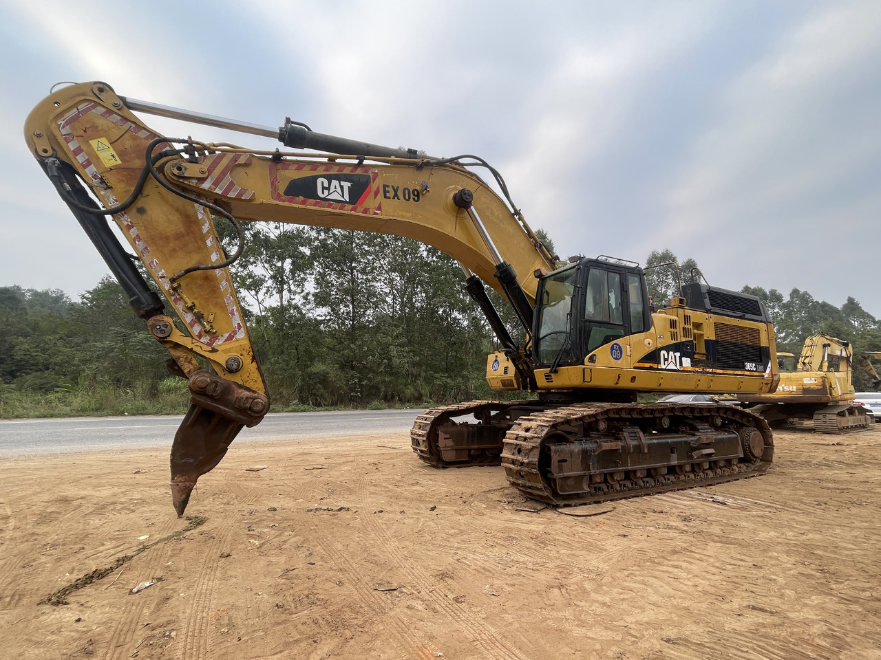 CATERPILLAR 365C - Excavadora de cadenas: foto 1 CATERPILLAR 365C - Excavadora de cadenas: foto 1