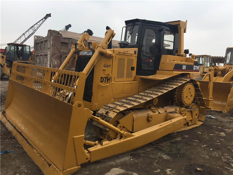 CATERPILLAR D7H - Bulldozer: foto 4 CATERPILLAR D7H - Bulldozer: foto 4