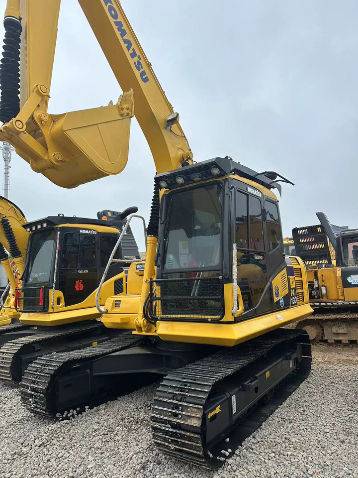 KOMATSU PC130-7 - Excavadora de cadenas: foto 2 KOMATSU PC130-7 - Excavadora de cadenas: foto 2