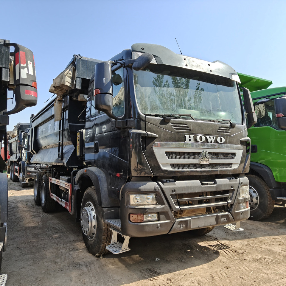 SINOTRUK Howo TX400-6x4 - Camión volquete: foto 2 SINOTRUK Howo TX400-6x4 - Camión volquete: foto 2