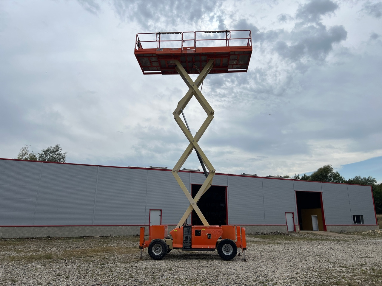 JLG 3394RT - Plataforma de tijeras: foto 2 JLG 3394RT - Plataforma de tijeras: foto 2