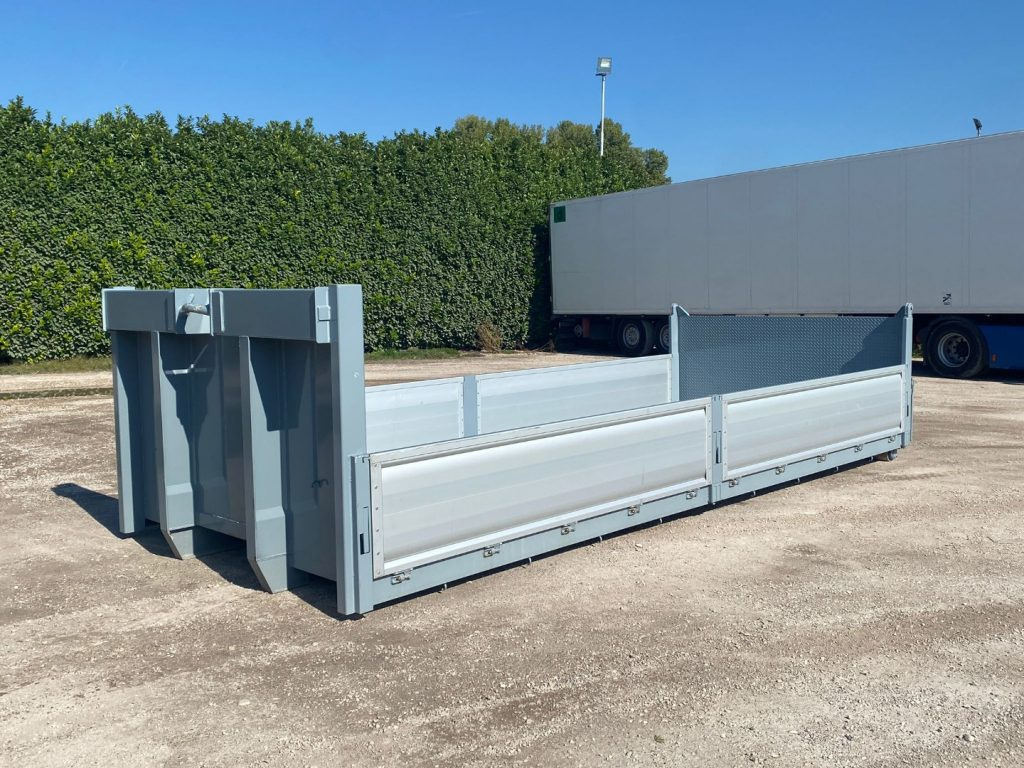 CONTAINER A PIANALE CON PIANTONI RIMOVIBILI IN FER - Contenedor de gancho: foto 1 CONTAINER A PIANALE CON PIANTONI RIMOVIBILI IN FER - Contenedor de gancho: foto 1