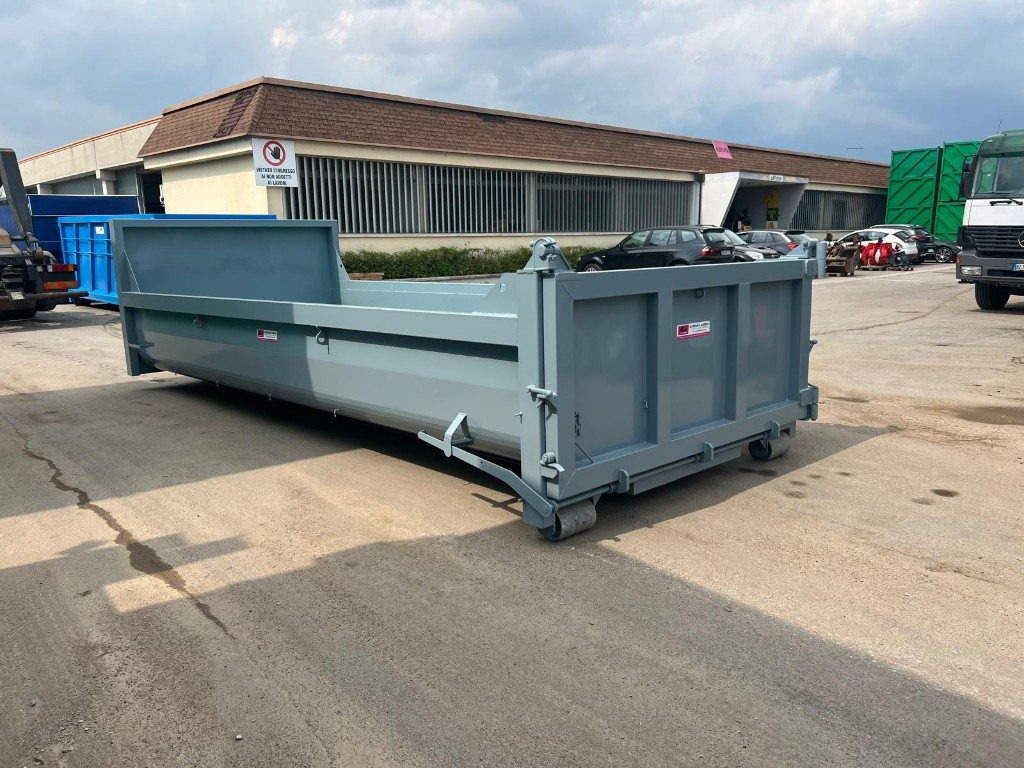 CONTAINER SCARRABILE NUOVO A CIELO APERTO - Contenedor de gancho: foto 4 CONTAINER SCARRABILE NUOVO A CIELO APERTO - Contenedor de gancho: foto 4