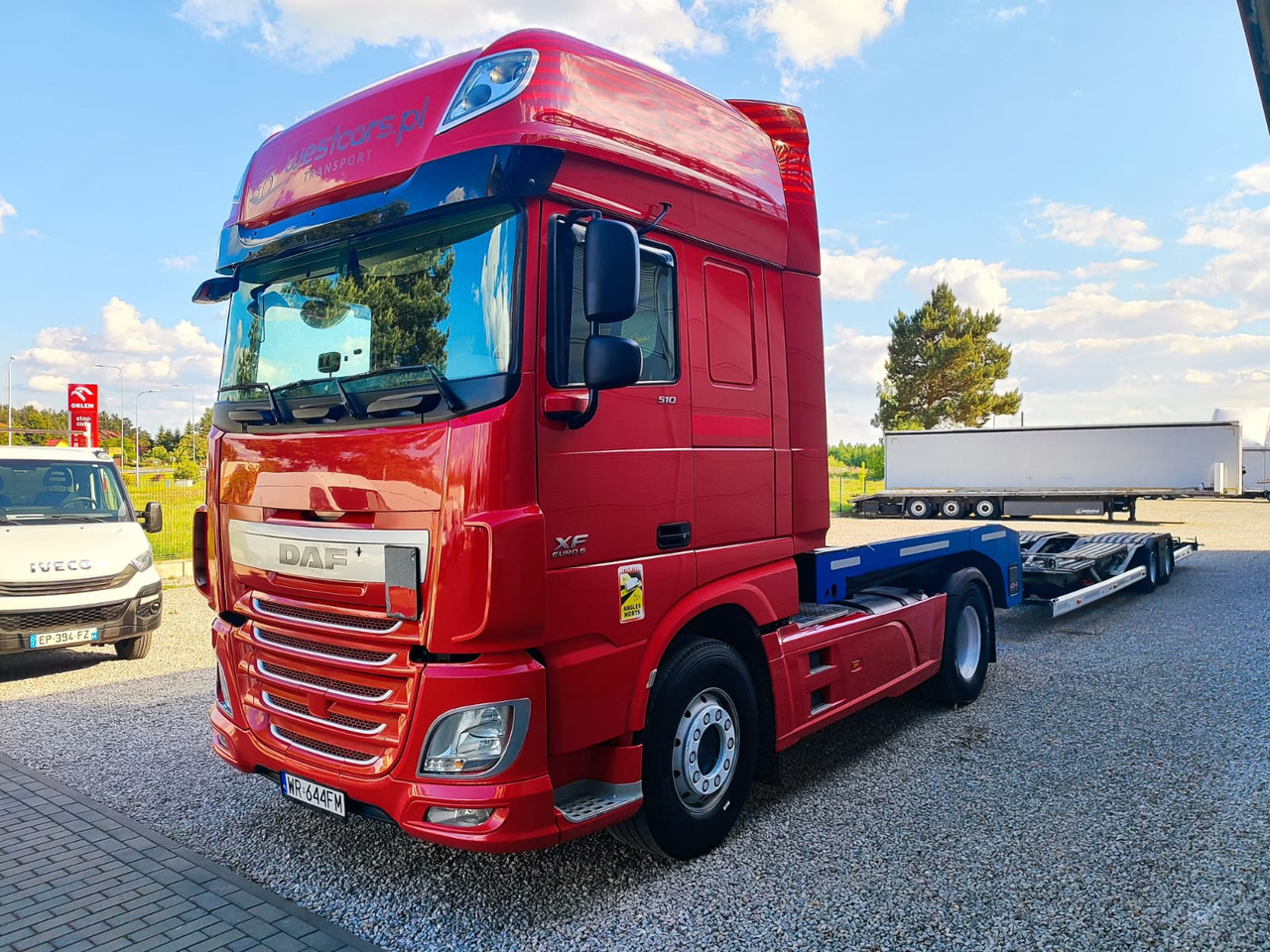DAF XF 510 - Camión portavehículos: foto 1 DAF XF 510 - Camión portavehículos: foto 1