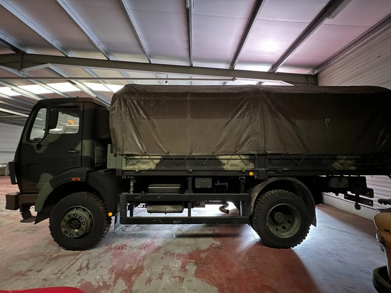Camión caja cerrada Mercedes-Benz 1017 A/4X4: foto 7