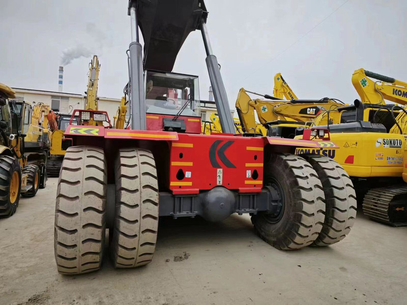 Kalmar DRF450 - Reach stacker: foto 5 Kalmar DRF450 - Reach stacker: foto 5