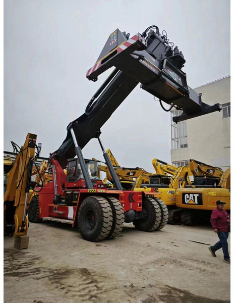Kalmar DRF450 - Reach stacker: foto 3 Kalmar DRF450 - Reach stacker: foto 3