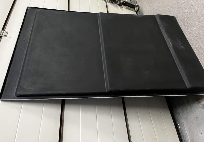 OSŁONS SILNIKA SETRA, TRAVEGO TRAVEGO, Setra 415, 416 - Carrocería y exterior para Autocar: foto 3 OSŁONS SILNIKA SETRA, TRAVEGO TRAVEGO, Setra 415, 416 - Carrocería y exterior para Autocar: foto 3