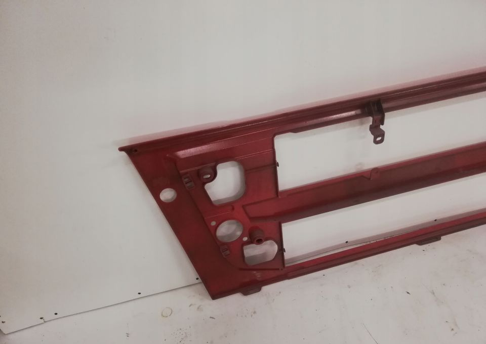 ATRAPA GRILL VOLVO FH13 - Parrilla para Camión: foto 5 ATRAPA GRILL VOLVO FH13 - Parrilla para Camión: foto 5