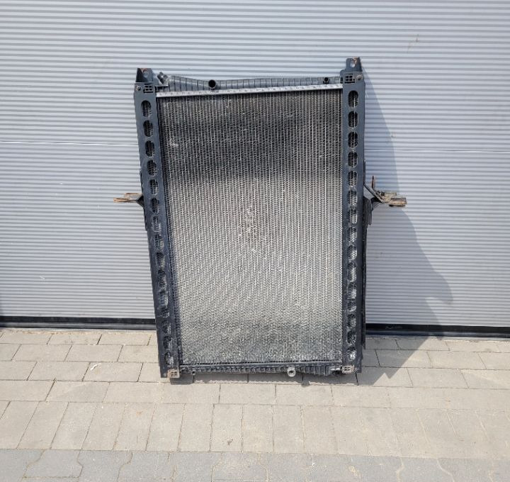 CHLODNICA WODY MAN TGL E6 81061006741 - Sistema de refrigeración para Camión: foto 2 CHLODNICA WODY MAN TGL E6 81061006741 - Sistema de refrigeración para Camión: foto 2