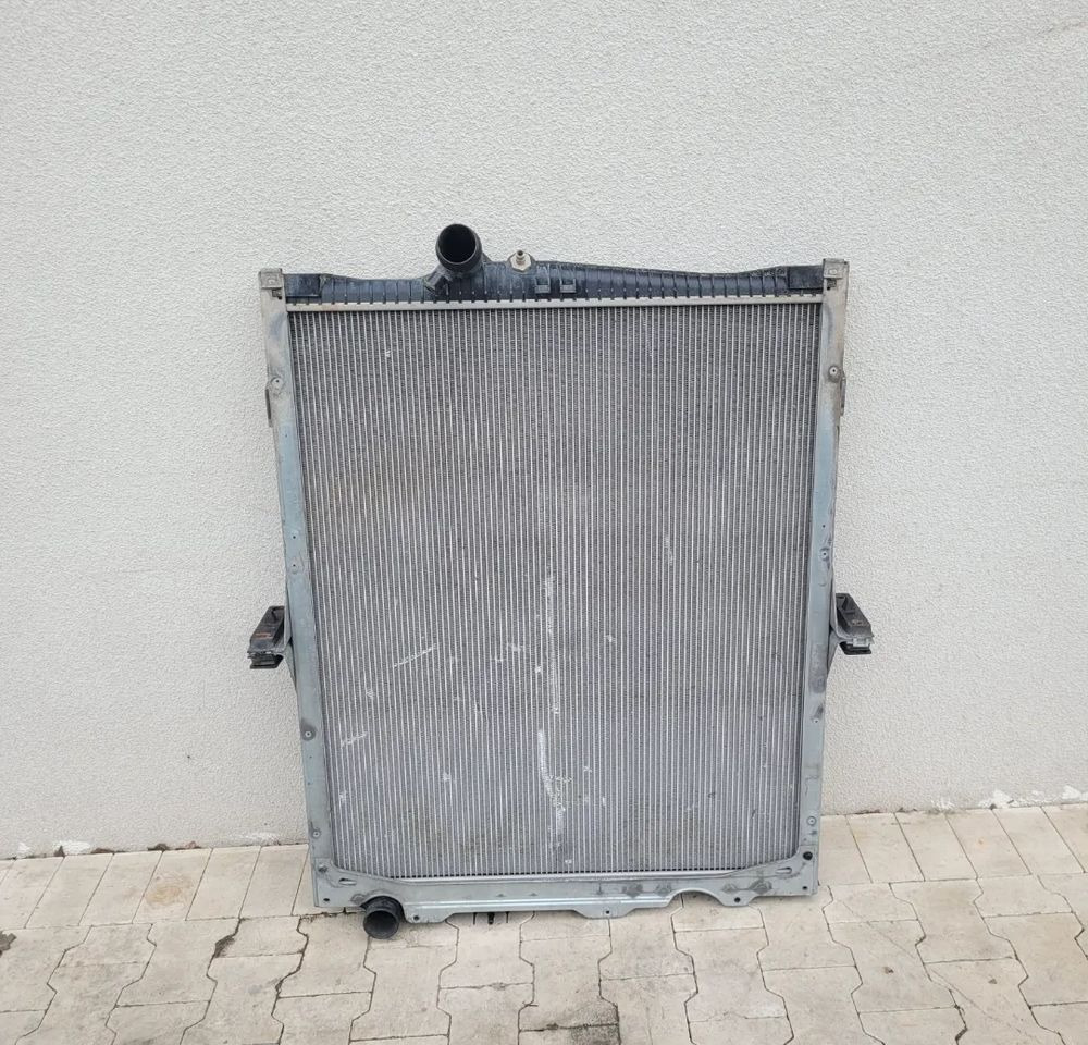 CHŁODNICA WODY VOLVO FH4 SZCZELNA Chwalim116 - Radiador para Camión: foto 1 CHŁODNICA WODY VOLVO FH4 SZCZELNA Chwalim116 - Radiador para Camión: foto 1