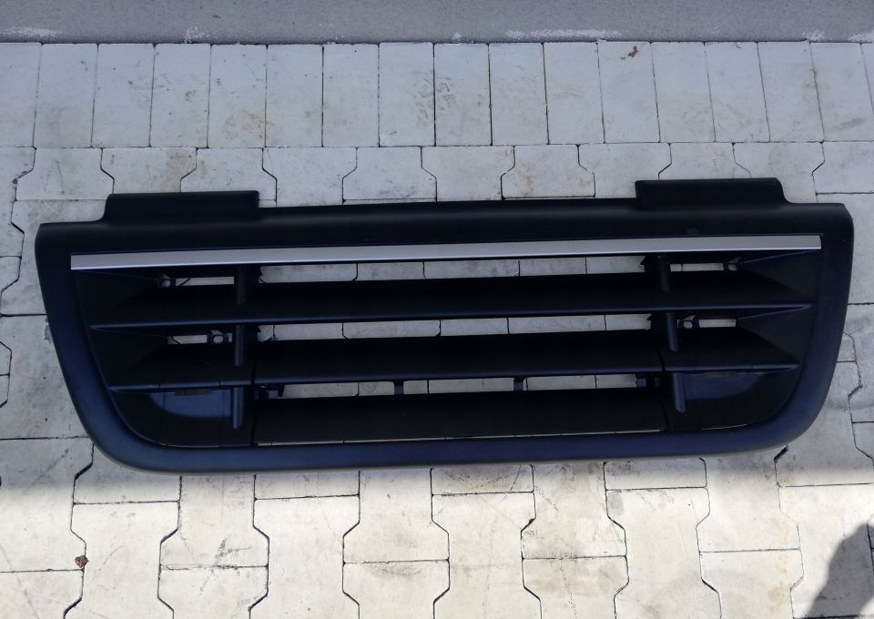GRILL ATRAPA DAF CF NOWY ORYGINAŁ 1784453 - Parrilla para Camión: foto 1 GRILL ATRAPA DAF CF NOWY ORYGINAŁ 1784453 - Parrilla para Camión: foto 1
