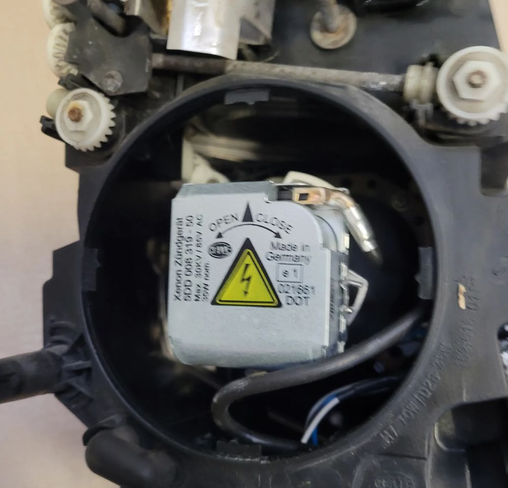 Luz/ Iluminación para Camión LAMPA XENON LH VOLVO FH 13 ORYGINAŁ: foto 6