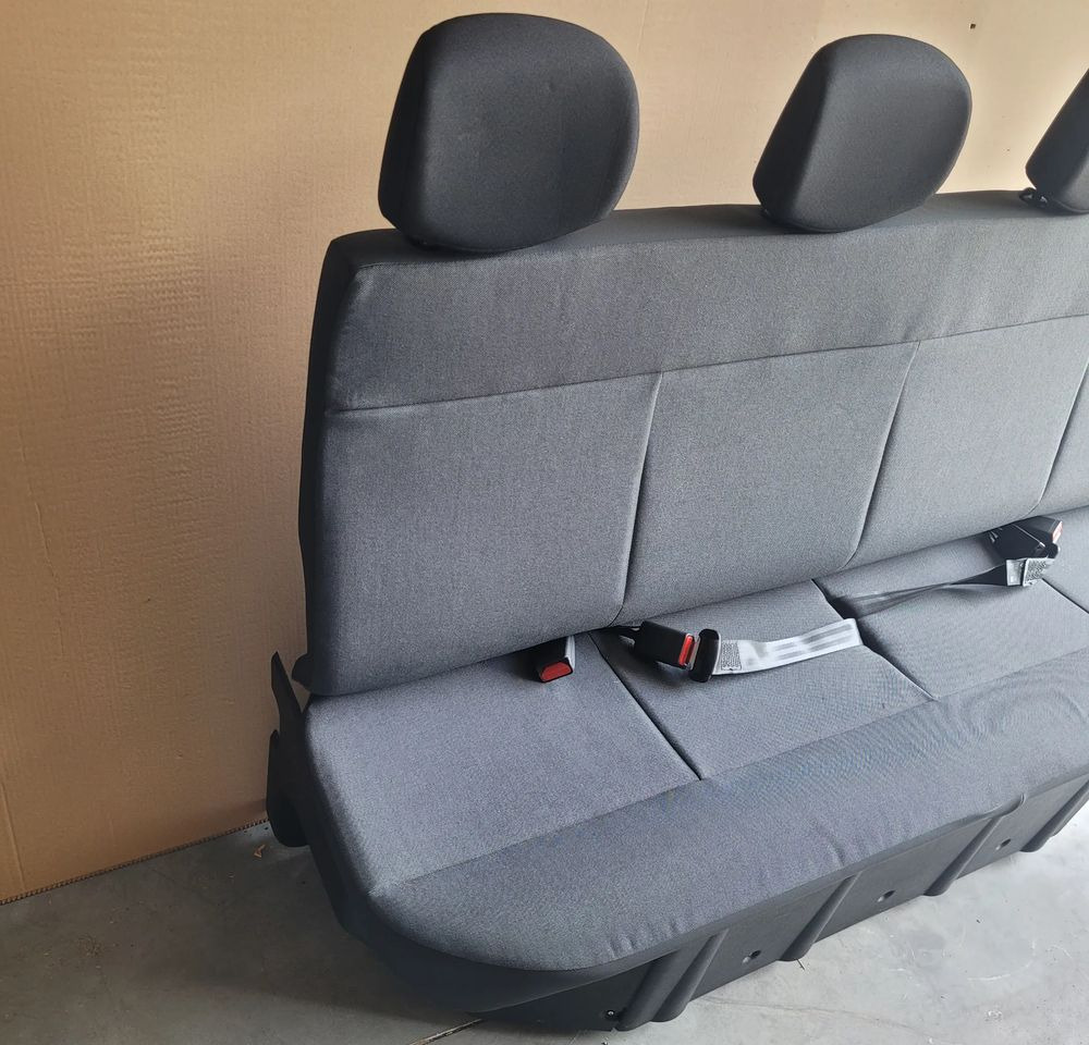 ŁAWKA FOTELE DOKA RENAULT MASTER MOVANO NOWE ORYGINAŁ CHWALIM116 - Asiento para Camión: foto 2 ŁAWKA FOTELE DOKA RENAULT MASTER MOVANO NOWE ORYGINAŁ CHWALIM116 - Asiento para Camión: foto 2