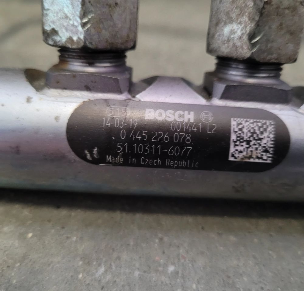 LISTWA WTRYSKOWA MAN TGS TGS E6 51.10311-6077 CHWALIM116 - Sistema de combustible para Camión: foto 2 LISTWA WTRYSKOWA MAN TGS TGS E6 51.10311-6077 CHWALIM116 - Sistema de combustible para Camión: foto 2