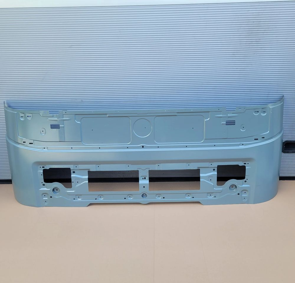 MASKA ATRAPA VOLVO FH4 NOWY ORYGINAŁ CHWALIM116 - Capota para Camión: foto 1 MASKA ATRAPA VOLVO FH4 NOWY ORYGINAŁ CHWALIM116 - Capota para Camión: foto 1