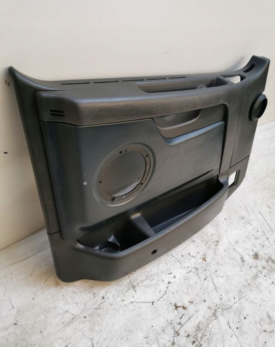 TAPICERKA DRZWI VOLVO FH13 LEWA - Puerta y piezas para Camión: foto 3 TAPICERKA DRZWI VOLVO FH13 LEWA - Puerta y piezas para Camión: foto 3