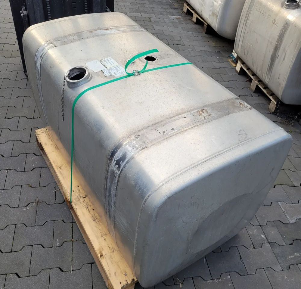 ZBIORNIK PALIWA MAN 580L LIFT - Sistema de combustible para Camión: foto 3 ZBIORNIK PALIWA MAN 580L LIFT - Sistema de combustible para Camión: foto 3