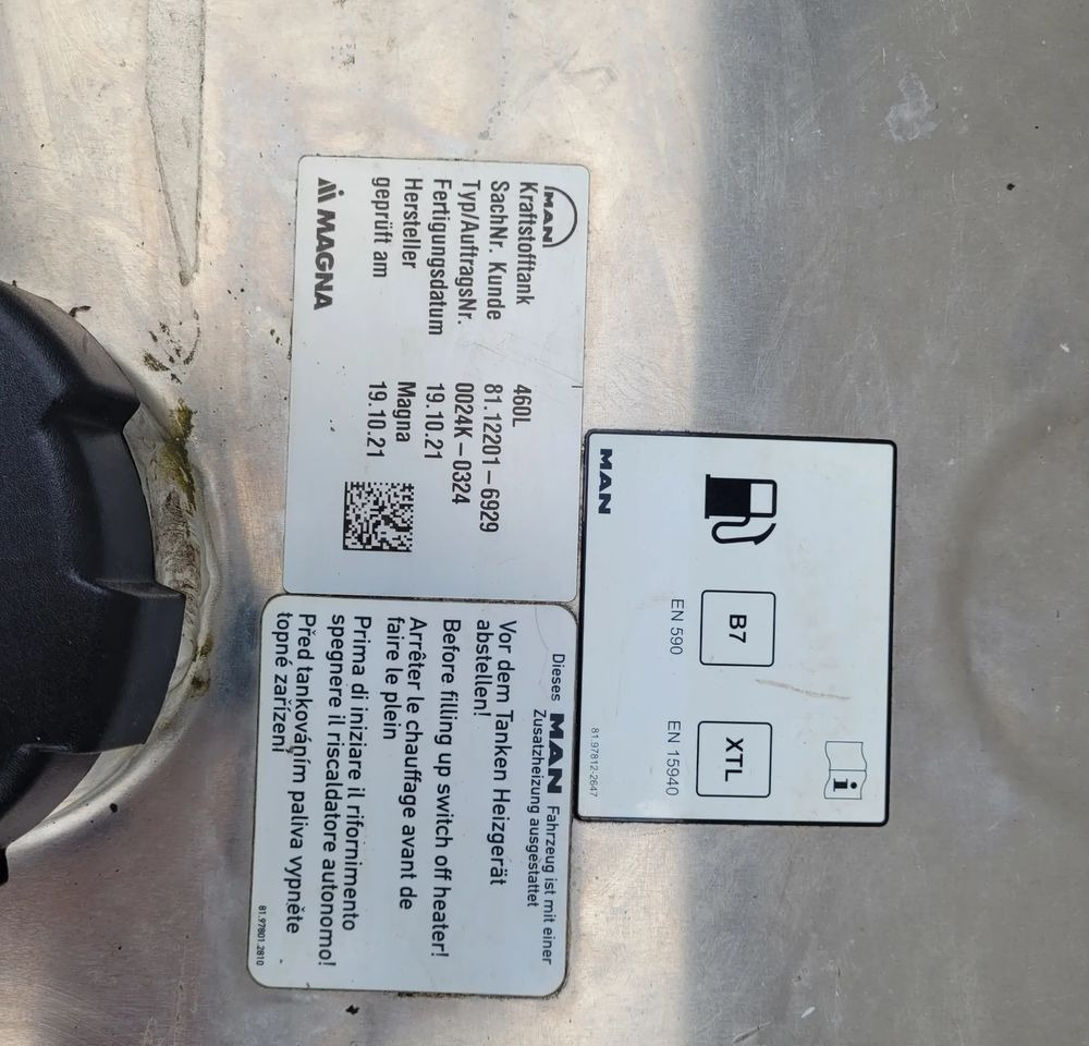 ZBIORNIK PALIWA MAN TGX TG3 81.12201-6929 460L CHWALIM116 - Sistema de combustible para Camión: foto 4 ZBIORNIK PALIWA MAN TGX TG3 81.12201-6929 460L CHWALIM116 - Sistema de combustible para Camión: foto 4