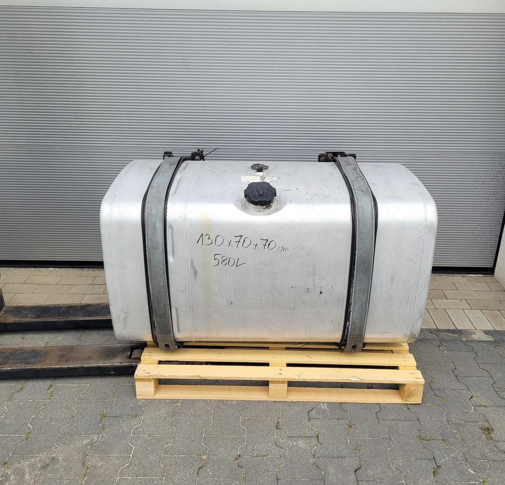 ZBIORNIK PALIWA MAN TGX TGS 580L 81.12201-6684 CHWALIM116 - Sistema de combustible para Camión: foto 1 ZBIORNIK PALIWA MAN TGX TGS 580L 81.12201-6684 CHWALIM116 - Sistema de combustible para Camión: foto 1