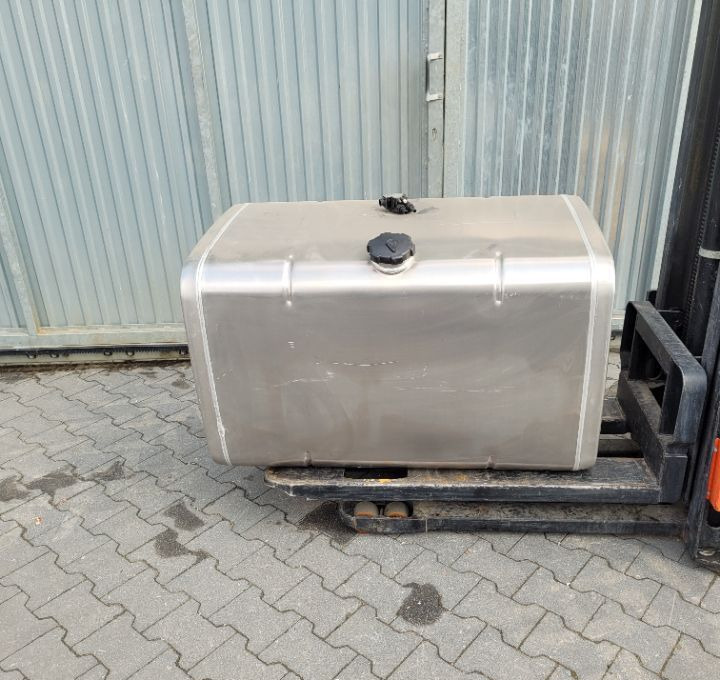 ZBIORNIK PALIWA NOWA MAN daf 450L 113X70X70CM - Sistema de combustible para Camión: foto 1 ZBIORNIK PALIWA NOWA MAN daf 450L 113X70X70CM - Sistema de combustible para Camión: foto 1