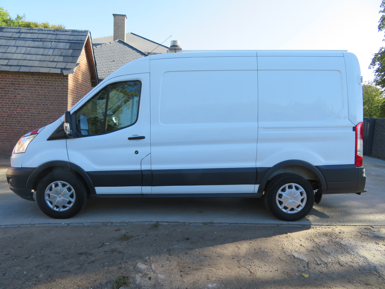 Ford Transit 2.0TDCi - Furgón: foto 4 Ford Transit 2.0TDCi - Furgón: foto 4