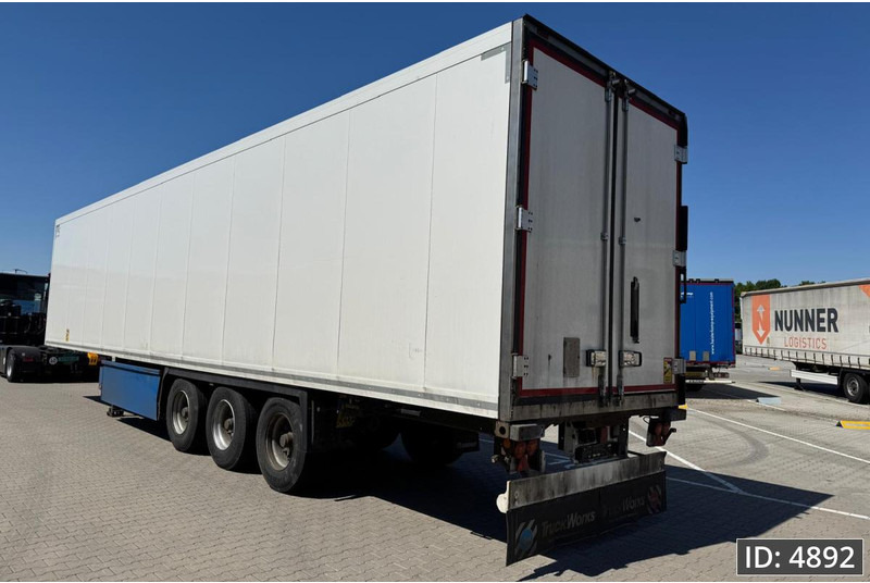 Krone SD / Carrier Vector 1550 / Palletbox / BPW Drum - Semirremolque frigorífico: foto 2 Krone SD / Carrier Vector 1550 / Palletbox / BPW Drum - Semirremolque frigorífico: foto 2