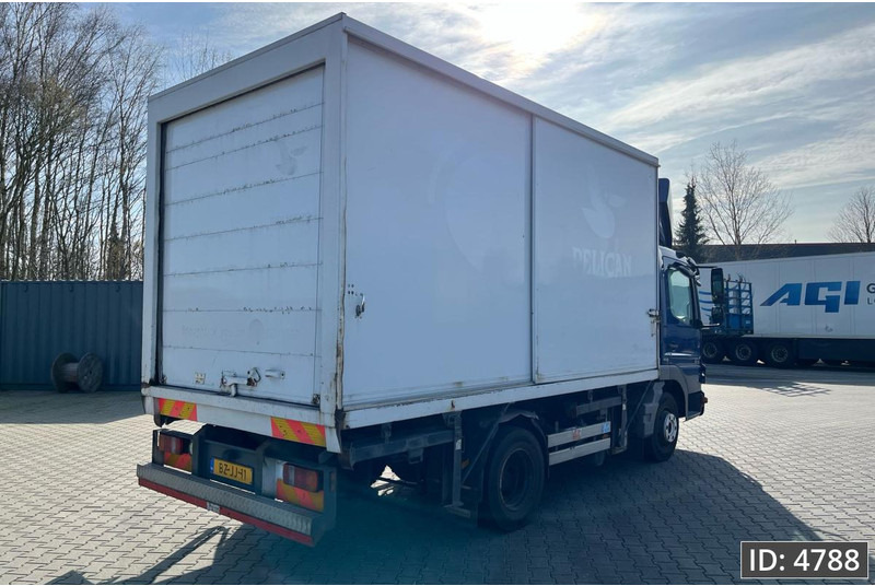 Mercedes-Benz Atego 816 Day Cab, Euro 5, BDF / EPS automatic / standklima / Hydraulic system - Camión portacontenedore/ Intercambiable: foto 3 Mercedes-Benz Atego 816 Day Cab, Euro 5, BDF / EPS automatic / standklima / Hydraulic system - Camión portacontenedore/ Intercambiable: foto 3
