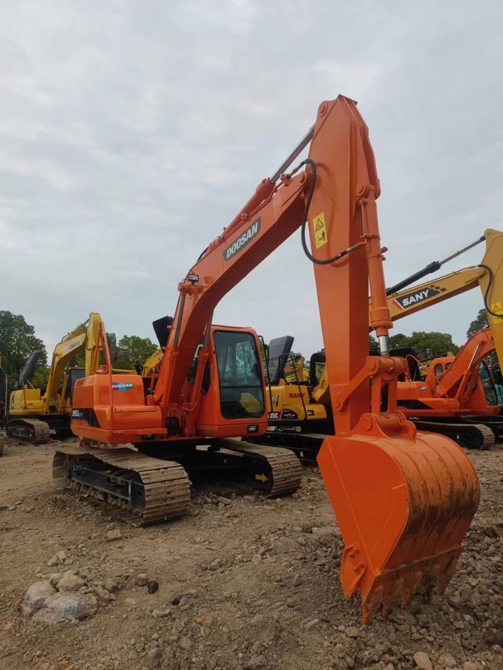 DOOSAN DH150LC-7 Crawler Excavator - Excavadora de cadenas: foto 3 DOOSAN DH150LC-7 Crawler Excavator - Excavadora de cadenas: foto 3
