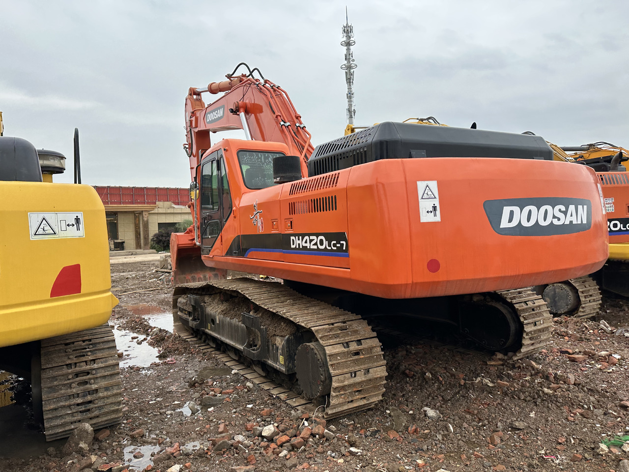 DOOSAN DH420-7 Crawler excavator 40T - Excavadora de cadenas: foto 5 DOOSAN DH420-7 Crawler excavator 40T - Excavadora de cadenas: foto 5