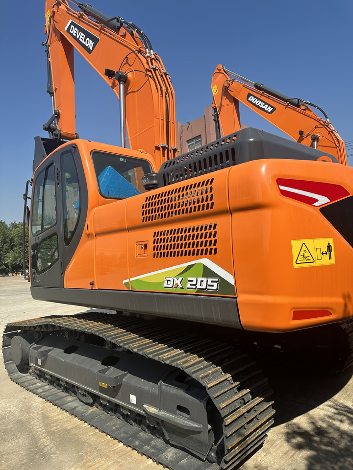 DOOSAN DX205  Crawler excavator Good condition - Excavadora de cadenas: foto 4 DOOSAN DX205  Crawler excavator Good condition - Excavadora de cadenas: foto 4
