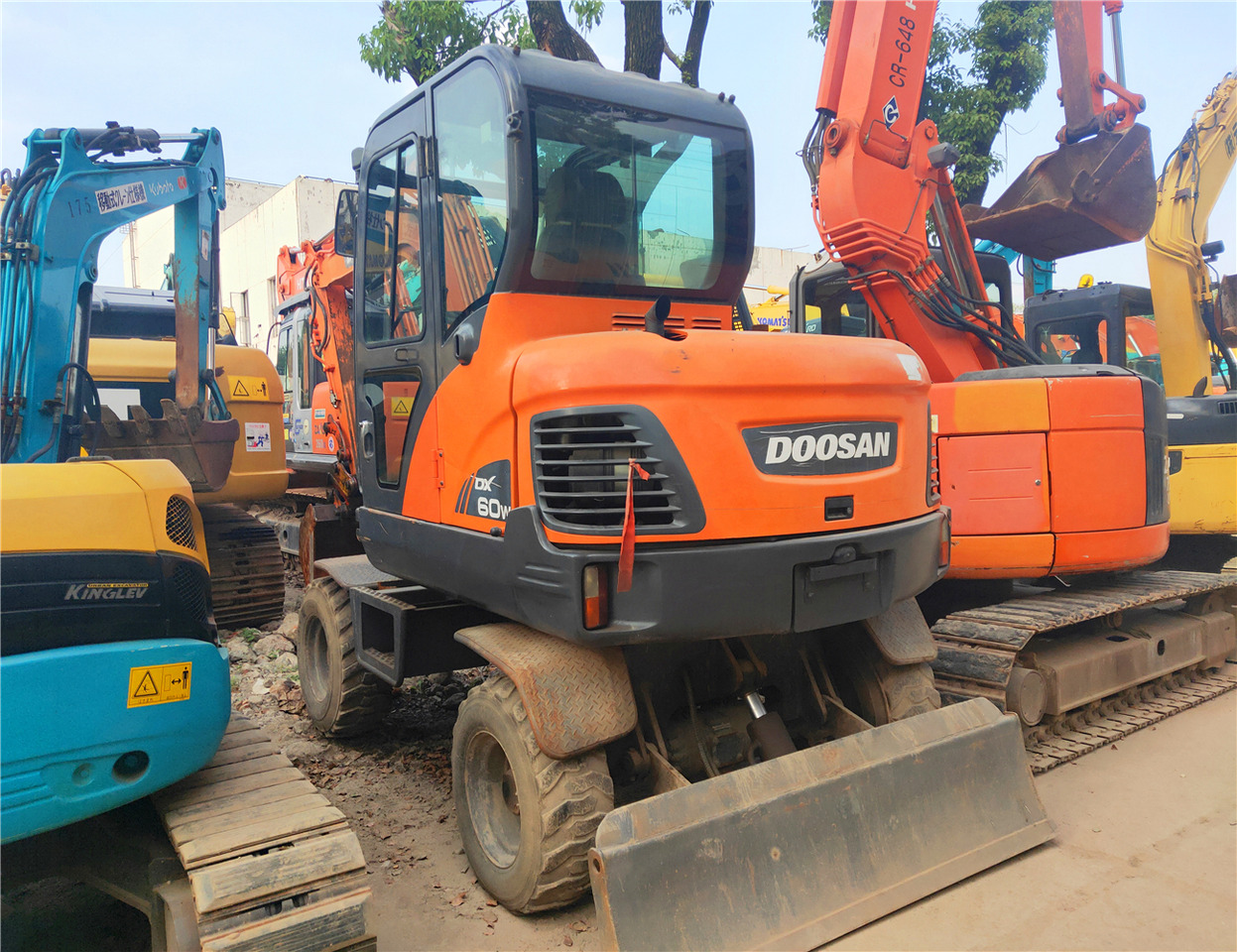 DOOSAN Mini Excavator DX60W Click Here for Discount - Miniexcavadora: foto 2 DOOSAN Mini Excavator DX60W Click Here for Discount - Miniexcavadora: foto 2