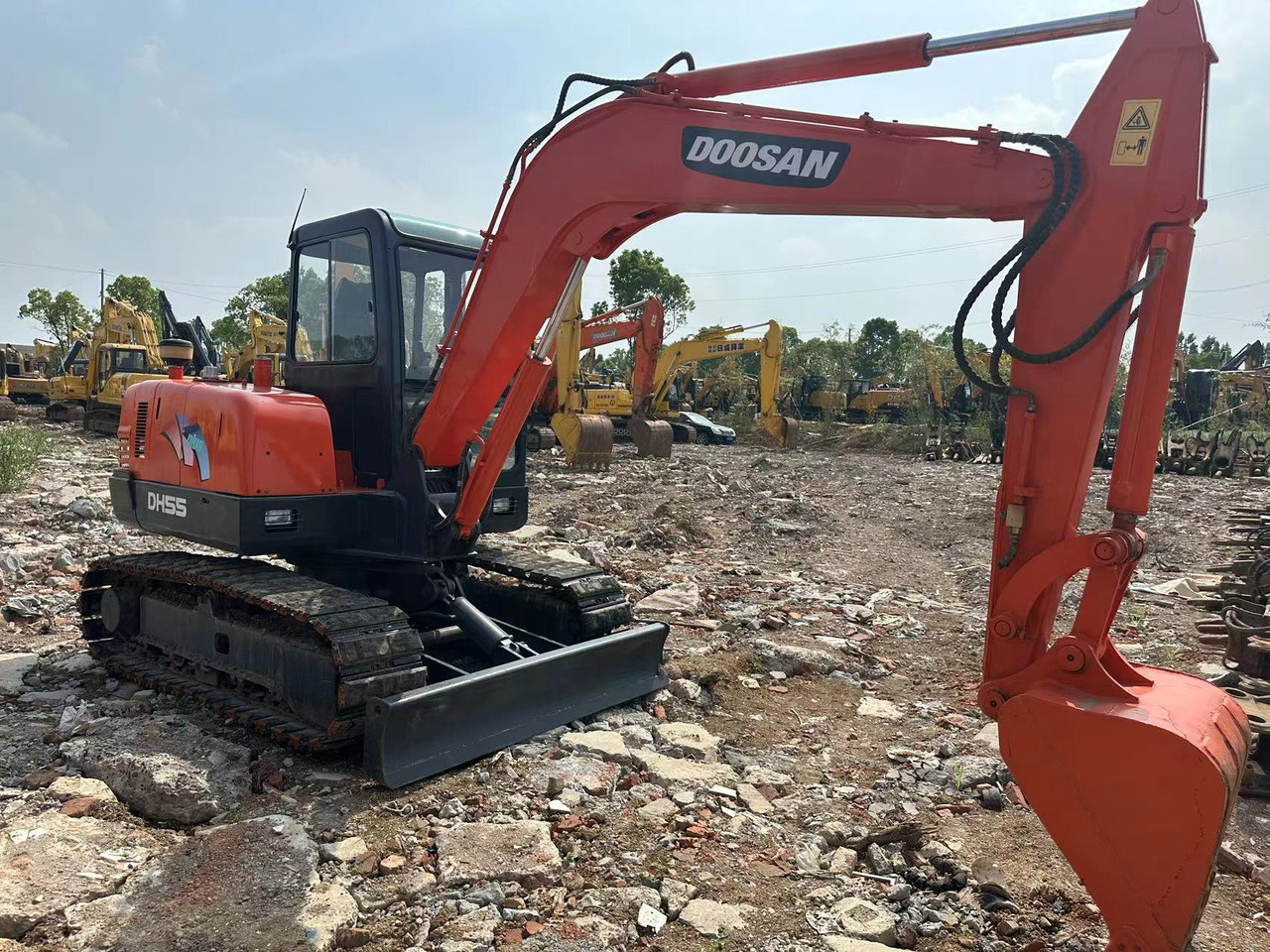 Doosan DH55 Mini Excavator Click for Discount - Miniexcavadora: foto 2 Doosan DH55 Mini Excavator Click for Discount - Miniexcavadora: foto 2