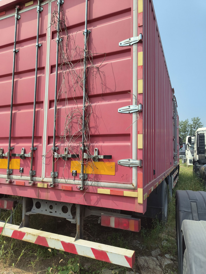 HOWO Haohan N7 Box Truck Click Here for Discount - Camión caja cerrada: foto 4 HOWO Haohan N7 Box Truck Click Here for Discount - Camión caja cerrada: foto 4