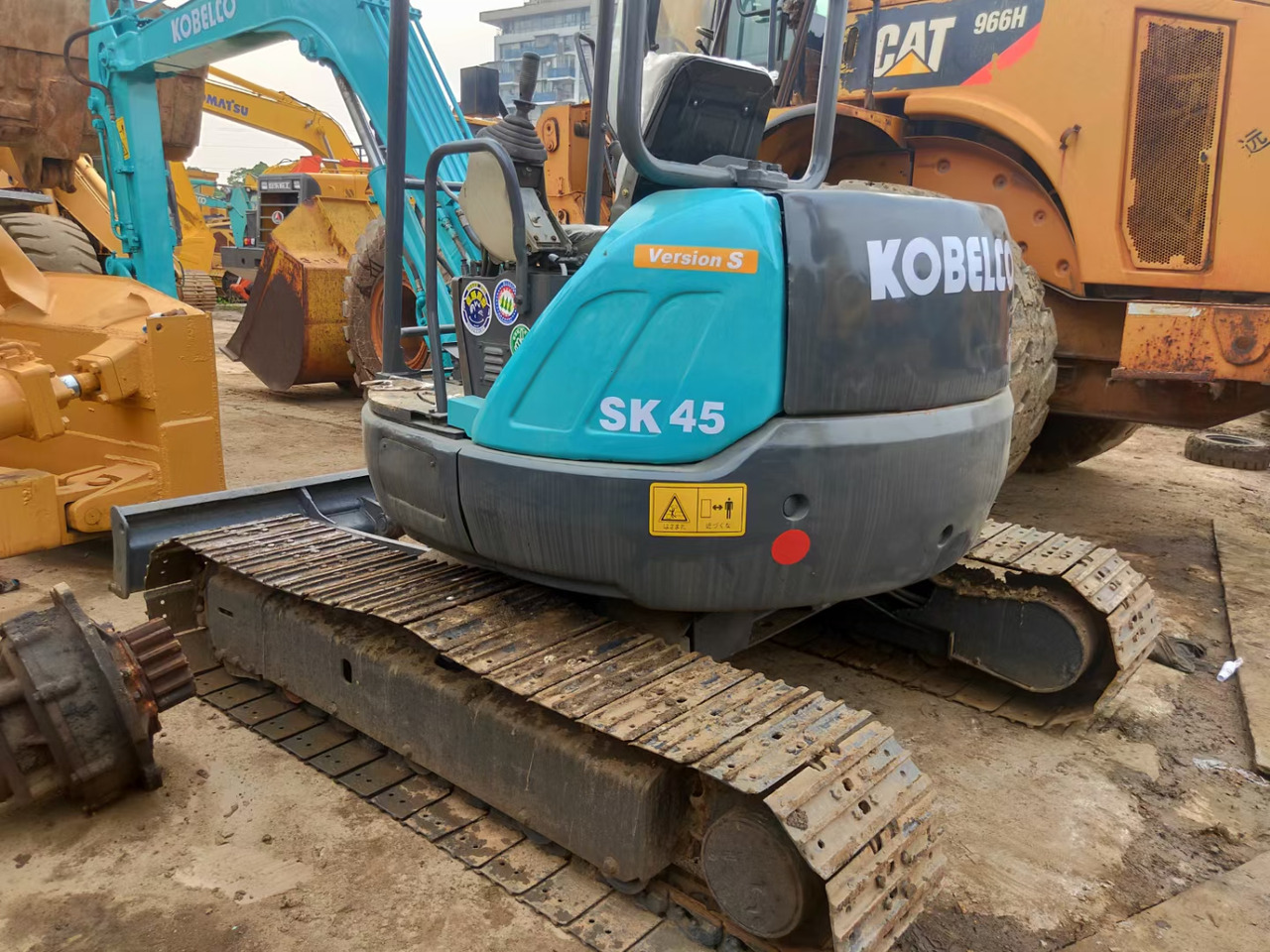 KOBELCO SK45 - Excavadora de cadenas: foto 2 KOBELCO SK45 - Excavadora de cadenas: foto 2