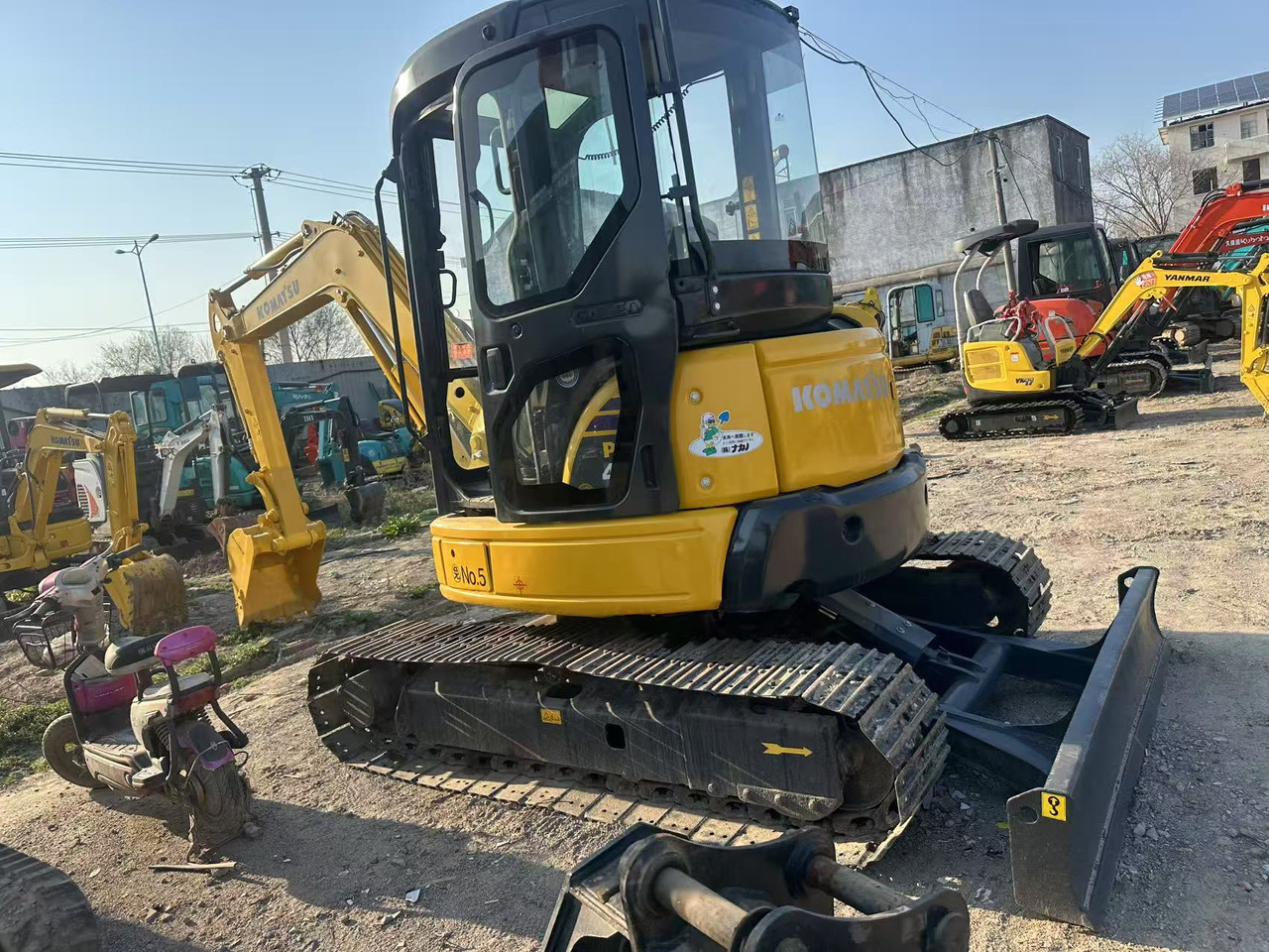 KOMATSU PC40MR - Excavadora de cadenas: foto 4 KOMATSU PC40MR - Excavadora de cadenas: foto 4