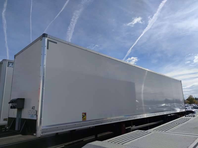 Semi-remorque 2 Essieux SEMI RECONDITONNEE -27 TONNES FRET AERIEN 2 PORTES AR - Semirremolque caja cerrada: foto 1 Semi-remorque 2 Essieux SEMI RECONDITONNEE -27 TONNES FRET AERIEN 2 PORTES AR - Semirremolque caja cerrada: foto 1