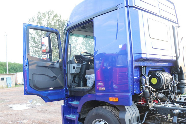 FOTON Foton 8x4 Tractor Head for Sale in Zambia - Cabeza tractora: foto 4 FOTON Foton 8x4 Tractor Head for Sale in Zambia - Cabeza tractora: foto 4