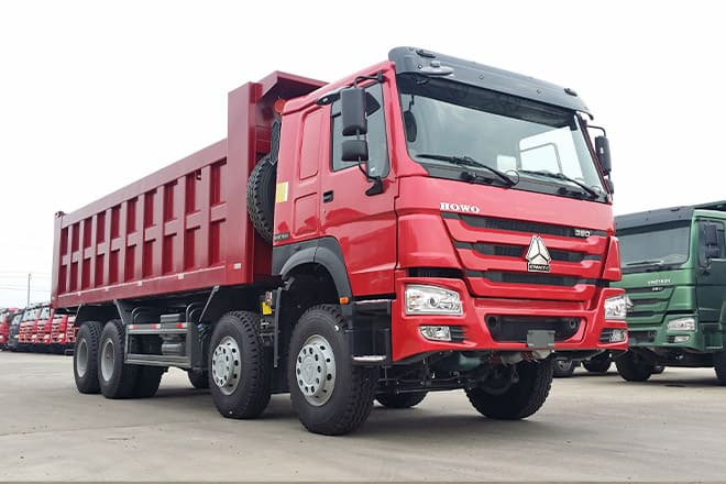 SINOTRUK Sinotruk Howo 380 8X4 Dump Truck for Sale in Senegal - Camión volquete: foto 3 SINOTRUK Sinotruk Howo 380 8X4 Dump Truck for Sale in Senegal - Camión volquete: foto 3