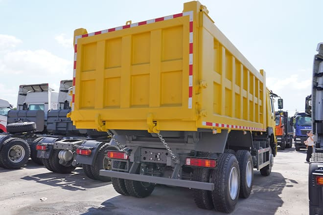 SINOTRUK Sinotruk Howo 400 New Dump Truck for Sale in Angola - Camión volquete: foto 4 SINOTRUK Sinotruk Howo 400 New Dump Truck for Sale in Angola - Camión volquete: foto 4