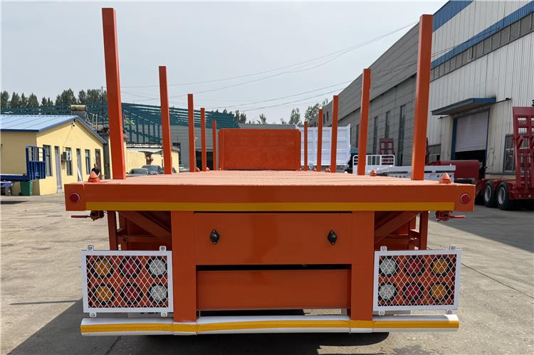 TITAN Container Flatbed Truck Trailer with Piles In Angola - Semirremolque portacontenedore/ Intercambiable: foto 4 TITAN Container Flatbed Truck Trailer with Piles In Angola - Semirremolque portacontenedore/ Intercambiable: foto 4
